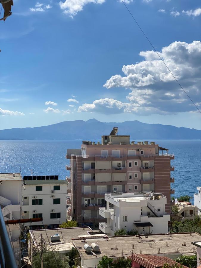 L.T. Deizi Apartment Sarandë Esterno foto